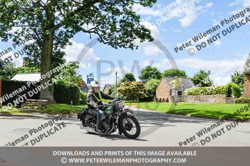 Vintage motorcycle club;eventdigitalimages;no limits trackdays;peter wileman photography;vintage motocycles;vmcc banbury run photographs